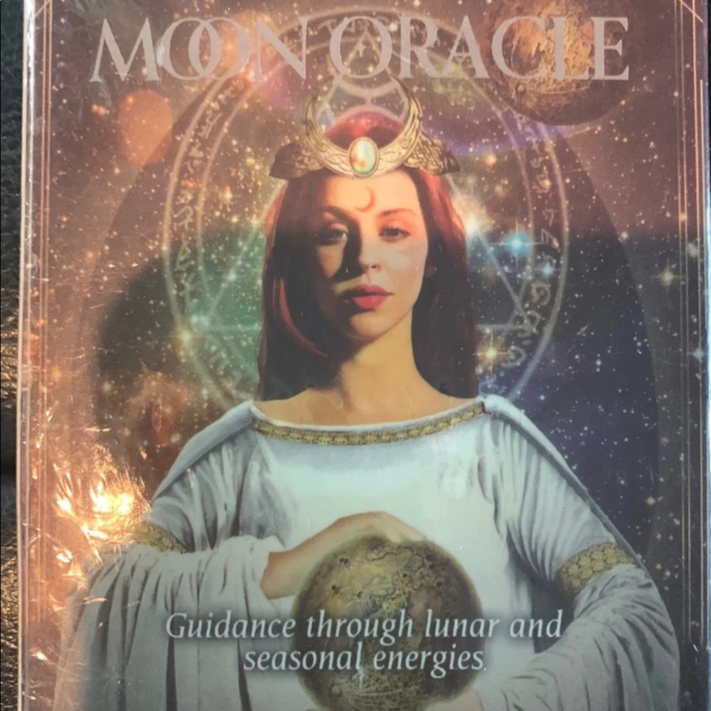 Moon Oracle Tarot Cards